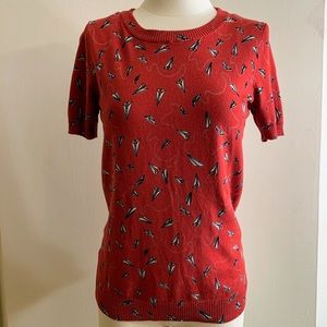 Light Red SSLV Sweater w/ Paper Airplane Design(M)